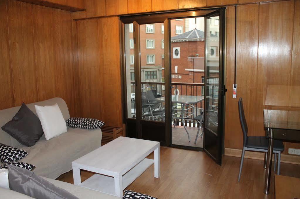 Apartamentos Rialto Madrid Buitenkant foto