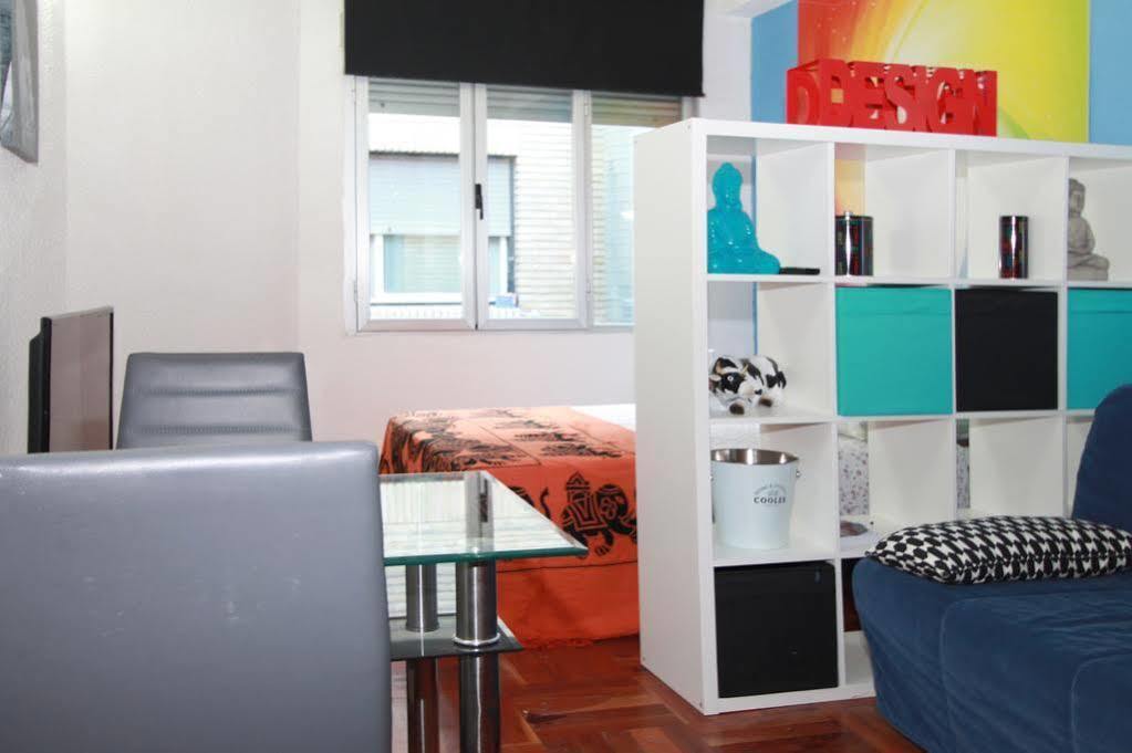 Apartamentos Rialto Madrid Buitenkant foto