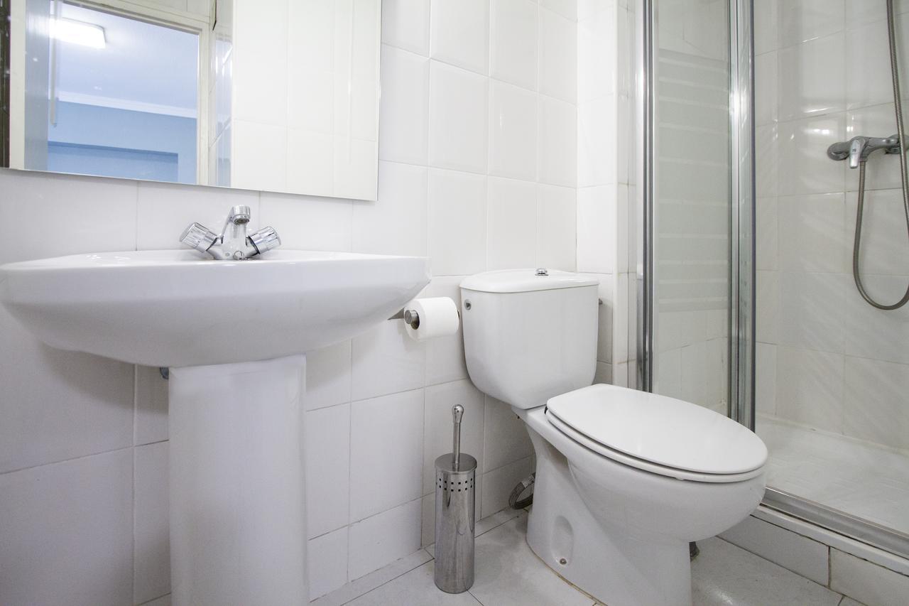 Apartamentos Rialto Madrid Buitenkant foto